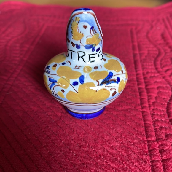 Italian Pottery from Stresa Italy. 3-1/2 in tall - Picture 2 of 4